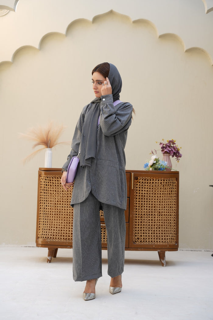 Grey set